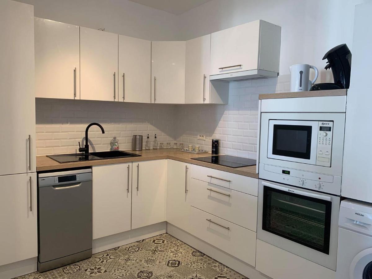 Magnifique Appartement Beziers Centre Historique Avec Parking エクステリア 写真
